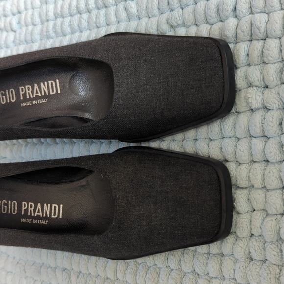 GIORGIO PRANDI | Vintage 90s Dark Gray Fabric Block Heels - Picture 3 of 9